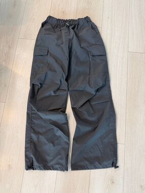 Love Tree Small Carbon Wide-Leg Cargo Pants ab30